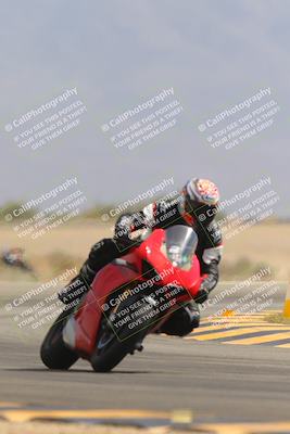 media/Sep-30-2023-SoCal Trackdays (Sat) [[636657bffb]]/Turn 15 (1120am)/